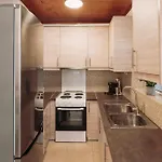 Semeli House Apartman *