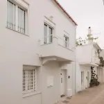 Semeli House *