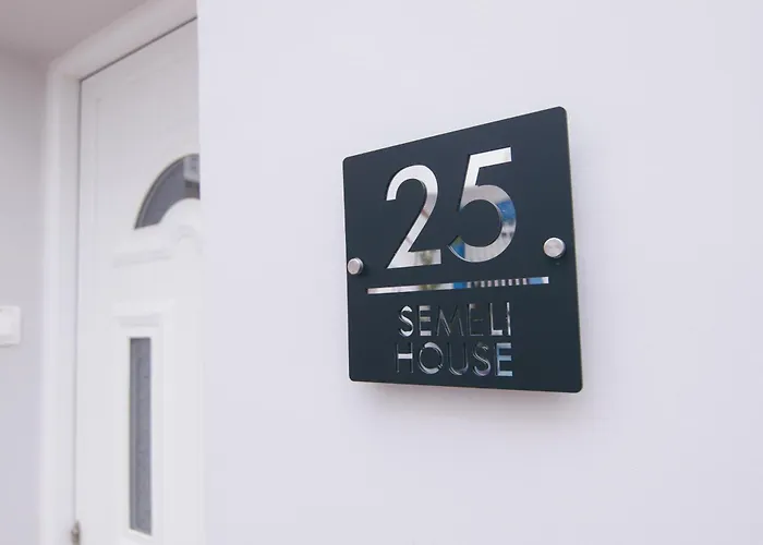 Apartament Semeli House *